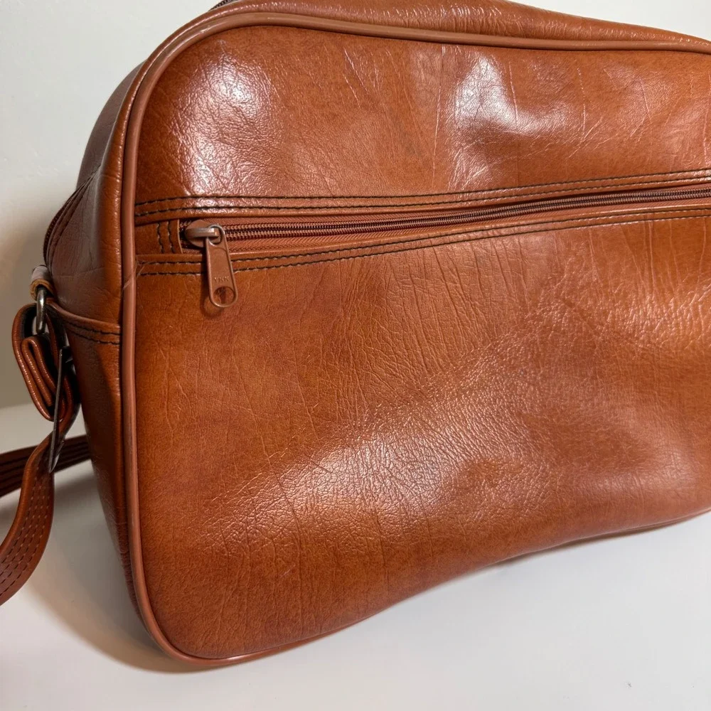 F.W. Woolworth Vintage Flight Bag Brown Faux Leather 70s Retro Carry On Academia